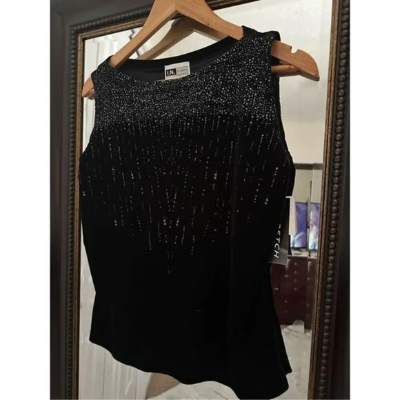 I.N. STUDIO‎ FORMAL Sequins Top NWT Size Small - Picture 1 of 5